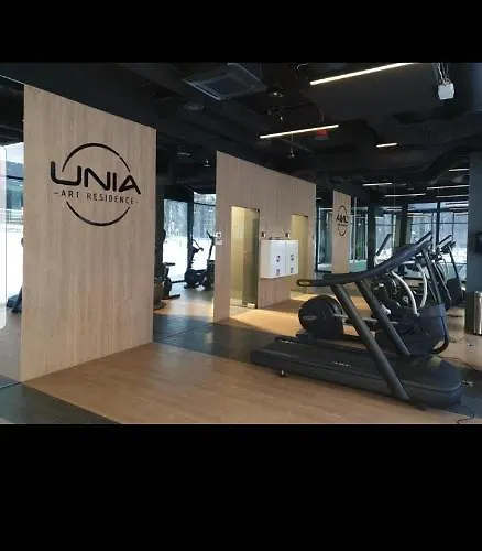 Rs Prestige Raclawickie 10 & *